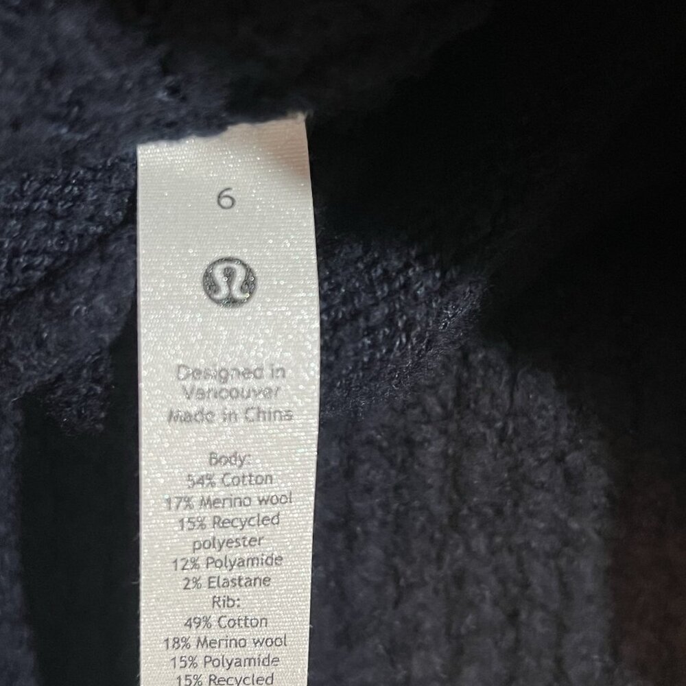 Lululemon Women 6 Brushed Cotton Merino Wool Blend Sweater Navy Blue Turtleneck - Picture 7 of 12